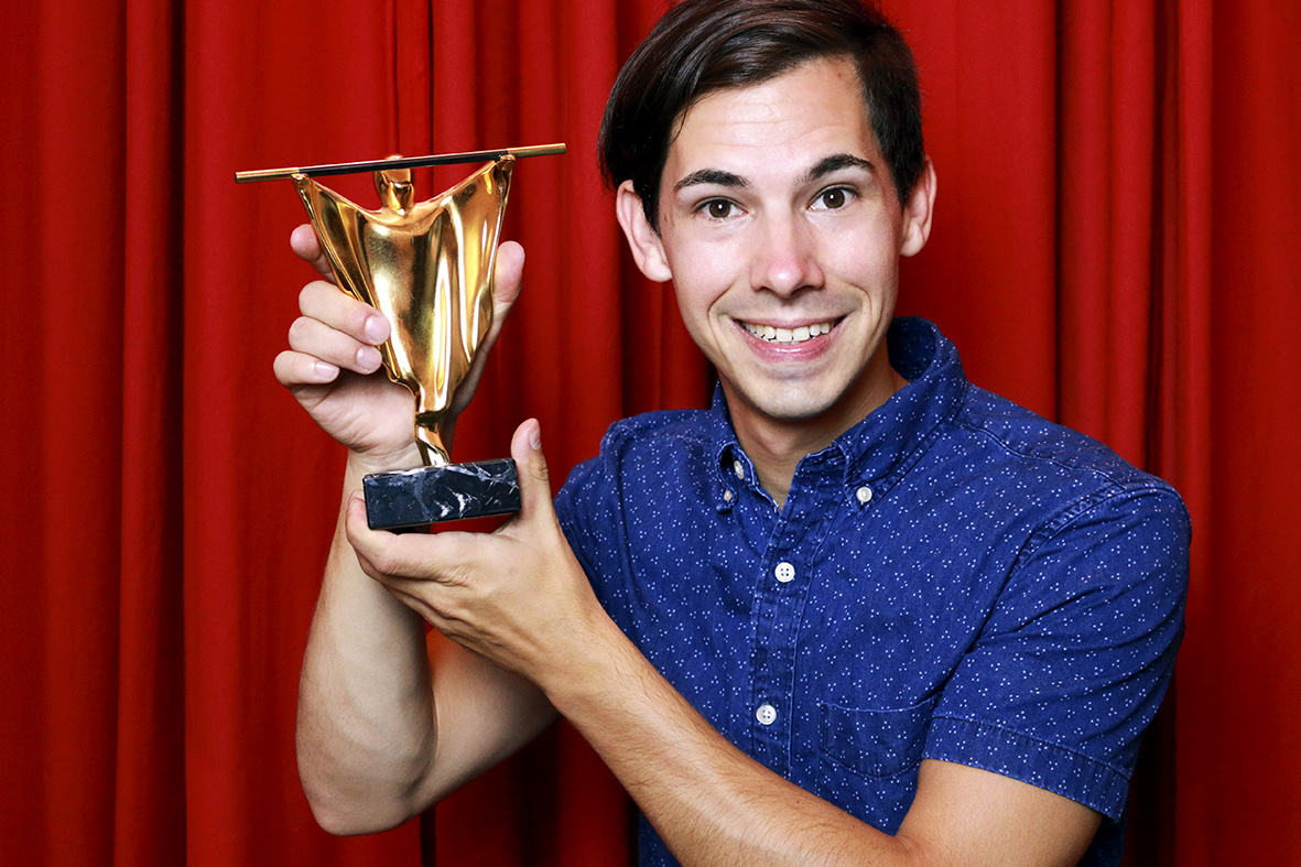 Zauberer Alexander Merk gewinnt in Ratingen beim Magischen Zirkel von Deutschland